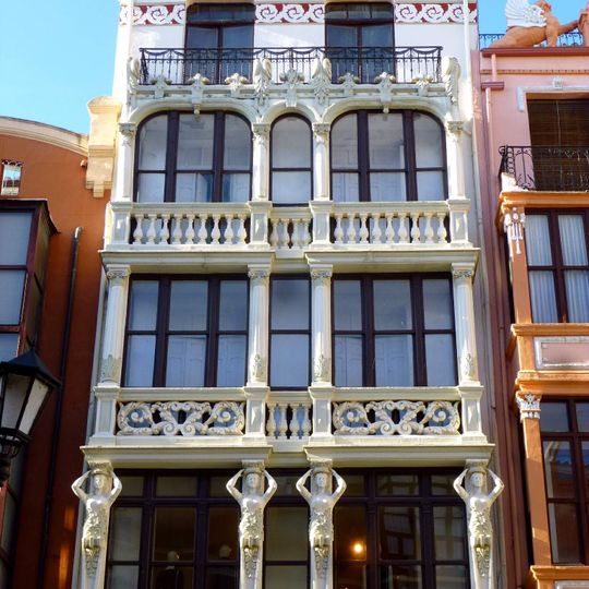 Casa de las Cariátides