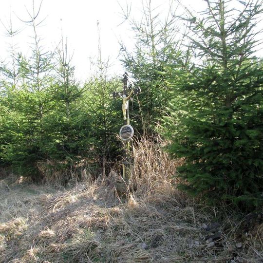 Kříž jižně od Hojovic na Křižovatce