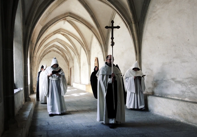 Interior 3