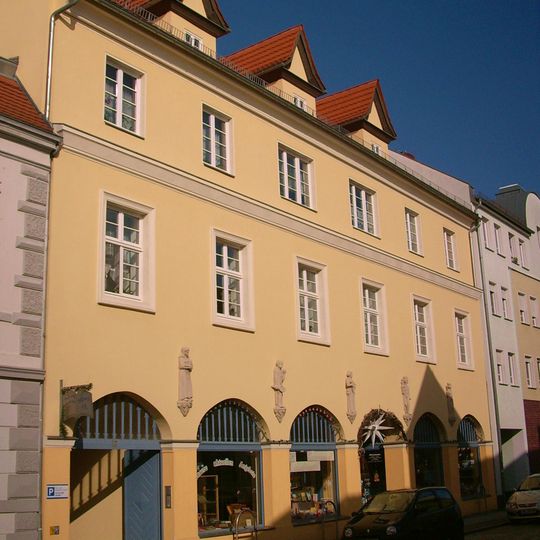 Kaufhaus in geschlossener Bebauung Friedrichsstraße 37