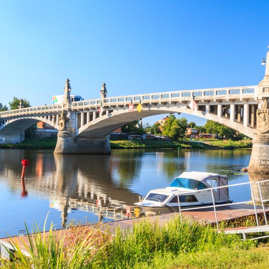 Road bridge in Nymburk
