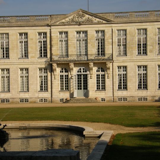 Bouges-le-Château