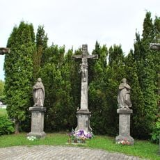 Golgota, súsošie veľkej Kalvári, socha na podstavci I.