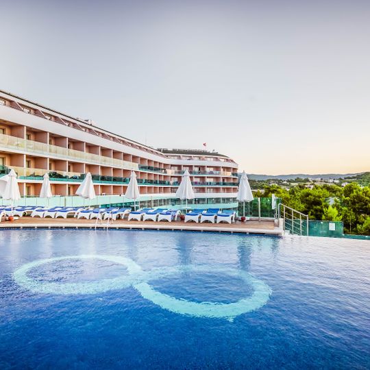 A Good Life Utopia Family Resort