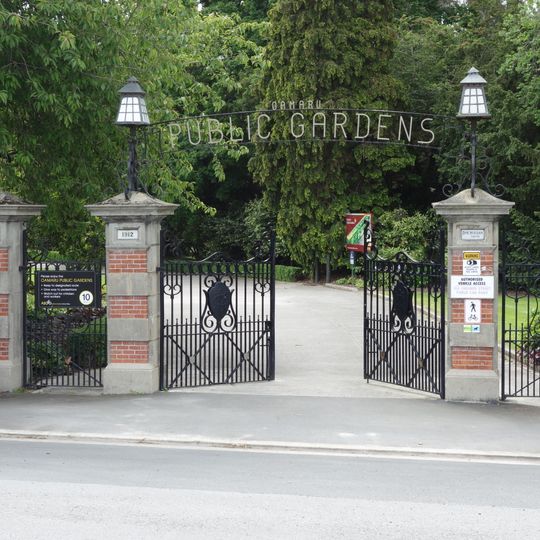 Oamaru Public Gardens