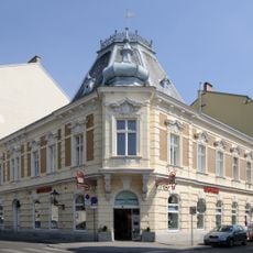 Wohn- und Geschäftshaus, Riess-Haus