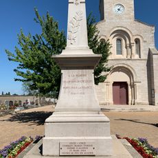 War memorial of Cruzilles-lès-Mépillat