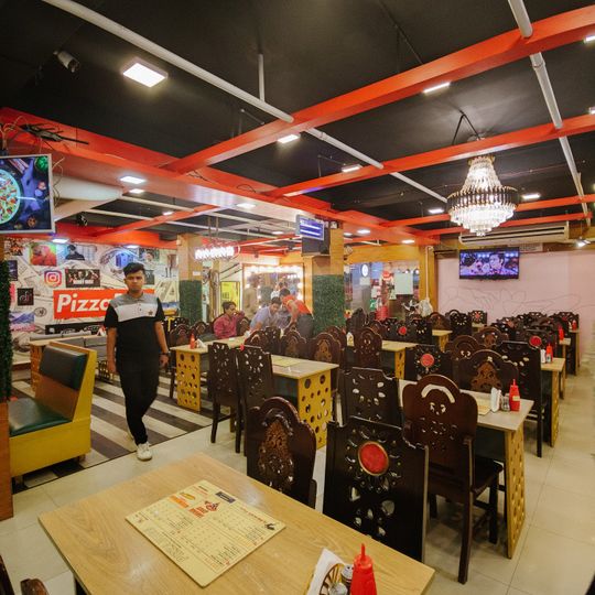 PizzaBurg Bashundhara