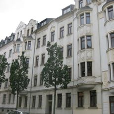 Mietshaus in geschlossener Bebauung Glockenstraße 6