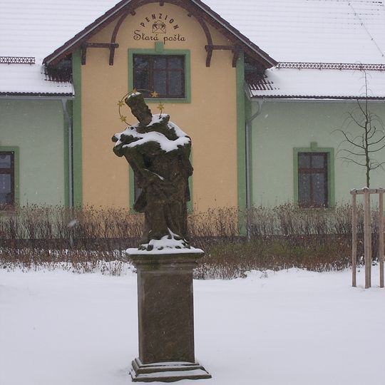 Socha Svatého Jana Nepomuckého v Potštejně u kostela