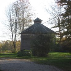 William Hill Polygonal Barn