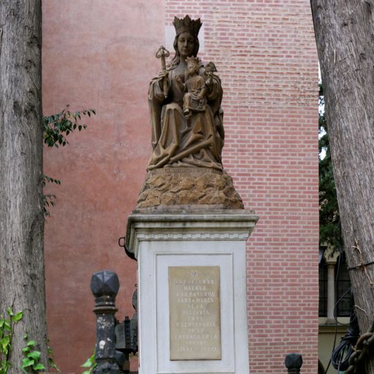 Monument to Santa María de la Victoria