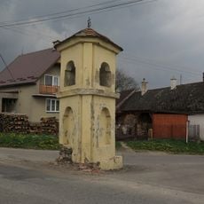 Column shrine at Mohelnická street