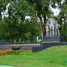 Памятник Аркадию Гайдару