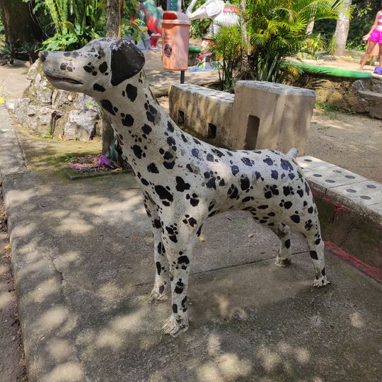 Escultura Naif - O Cão Pintado