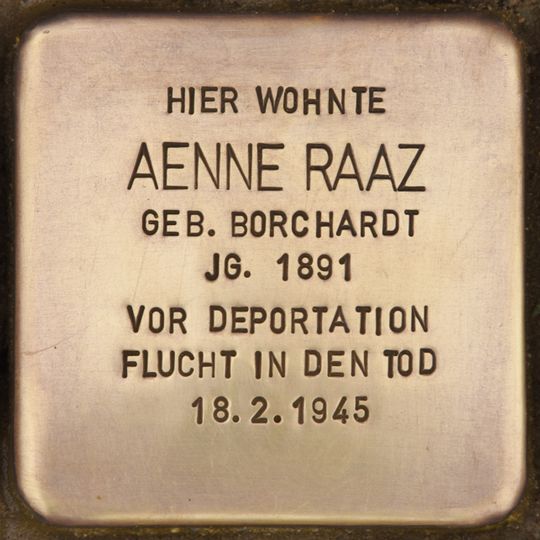 Stolperstein dedicated to Aenne Raaz
