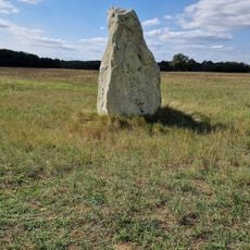 Menhir du Moulin Hilaire
