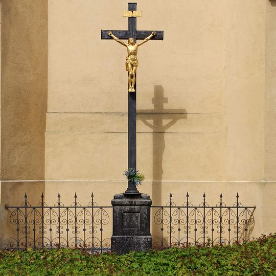 Kříž za kostelem svatého Jakuba Staršího v Příbrami