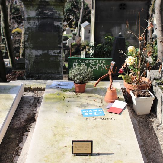 Grave of Mano Solo