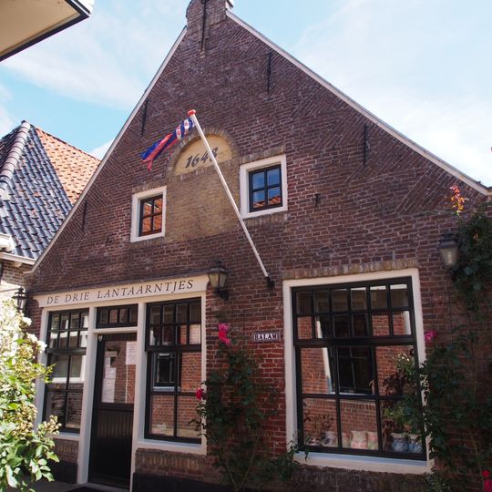 De Drie Lantaarntjes