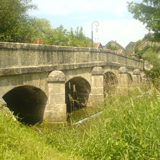 Dampvalley-lès-Colombe