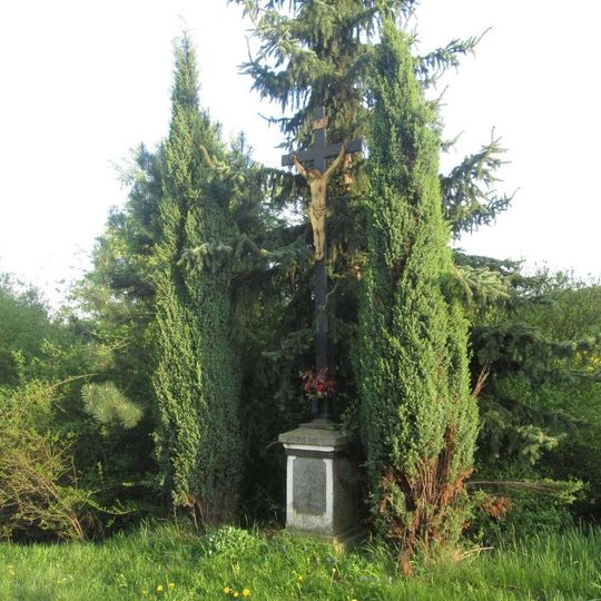 Kříž u silnice západně od Manětína