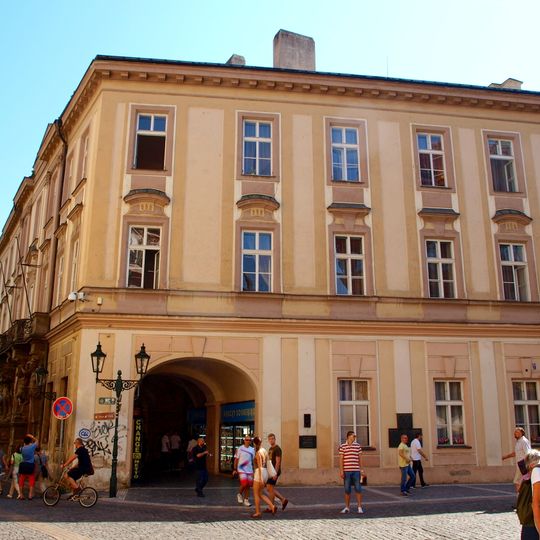 Palast "Pachta von Rayhofen"