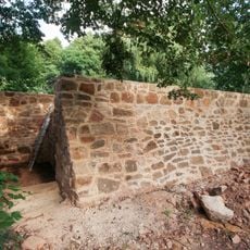 Fortified house in Pšovlky