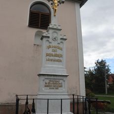 Kříž u zvoničky v Kramolíně