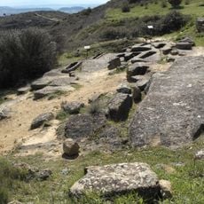 Necropolis of Peciña