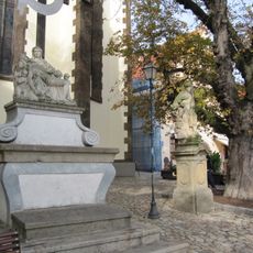 Sousoší svatého Donáta, Floriána a Piety