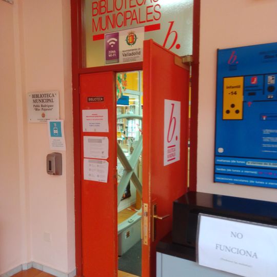 Biblioteca Pública Municipal - Blas Pajarero