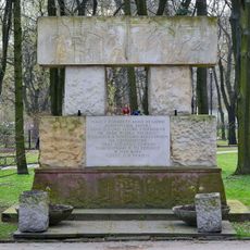 Pomnik Powstańców Czerniakowa i Żołnierzy 1 Armii Wojska Polskiego