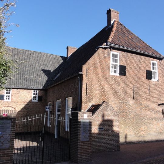 Sint Odulphusstraat 11, Oirschot