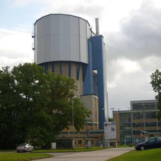 AVR reactor