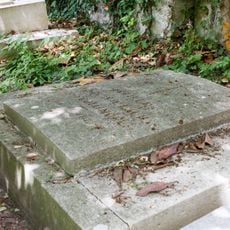 Grave of Unidentified 5