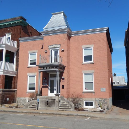 60, rue des Casernes