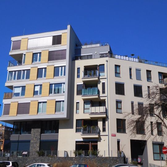 U Roháčových kasáren 10