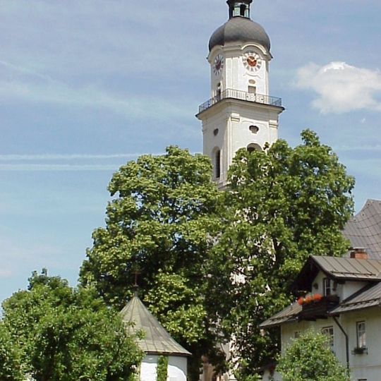 Neue Pfarrkirche Heilig Kreuz