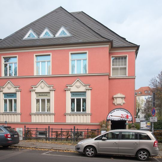 Erich-Zeigner-Allee 45