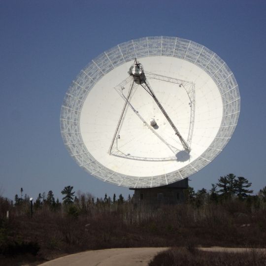 Algonquin 46m radio telescope