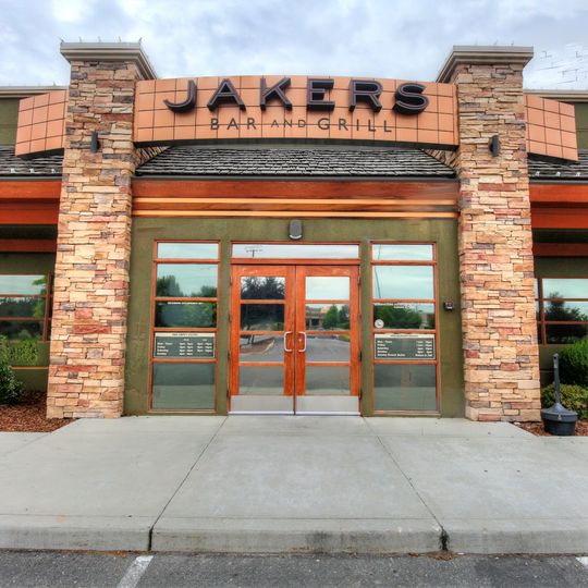 Jakers Bar and Grill