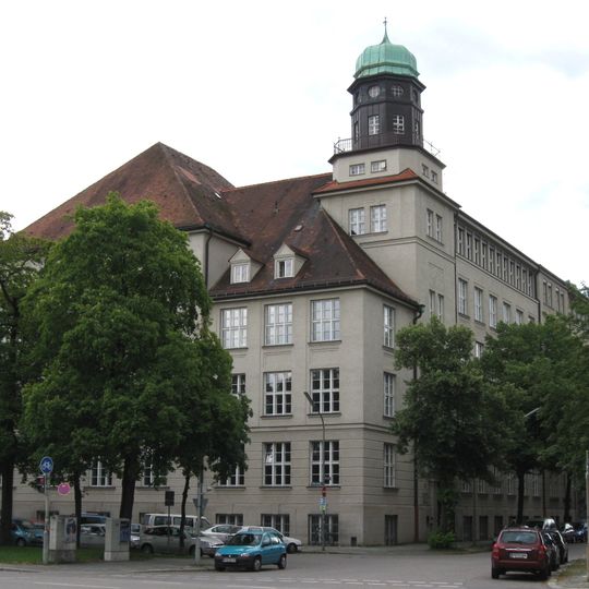 Gewerbeschule, jetzt Städt. Berufsschulzentrum
