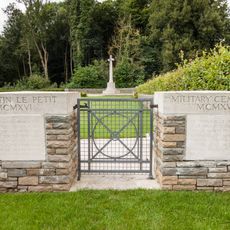 Bazentin-le-Petit Military Cemetery