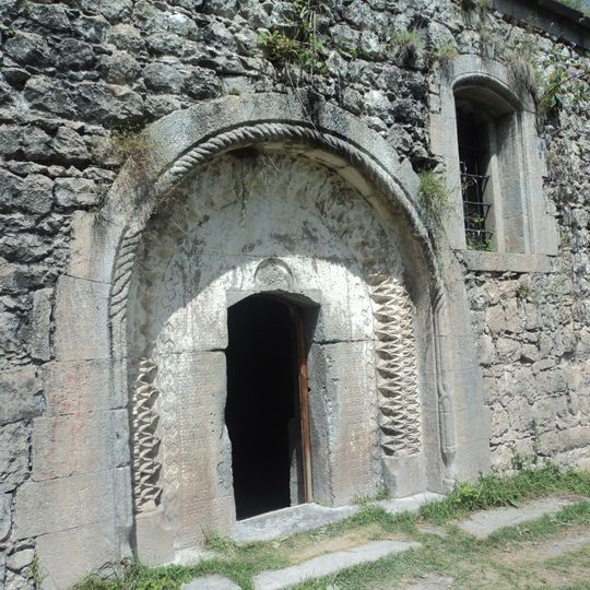 Saint Hripsime Church, Khndzoresk