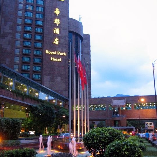 Royal Park Hotel