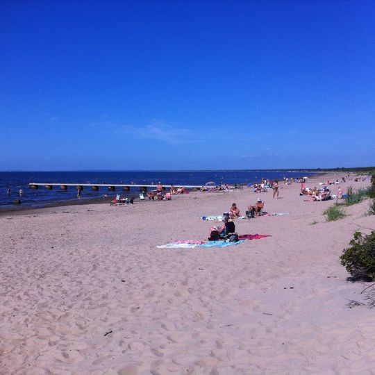 Hemmeslöv public beach