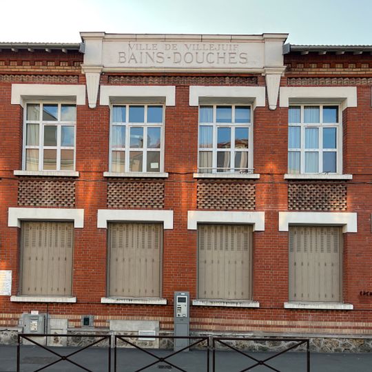 Bains-douches de Villejuif