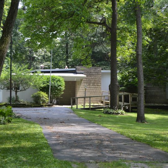 Hugh and Leona Rank House