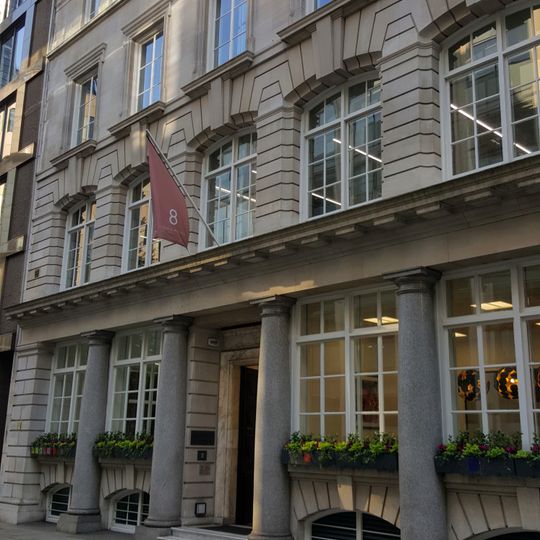 8, Lloyd's Avenue Ec3